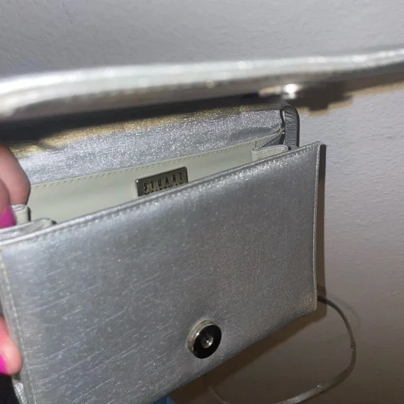Stuart Weitzman Silver Mini Bag with Sleek Design - Picture 4 of 4